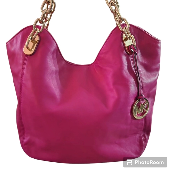 Michael Kors Handbags - MICHAEL KORS TOTE